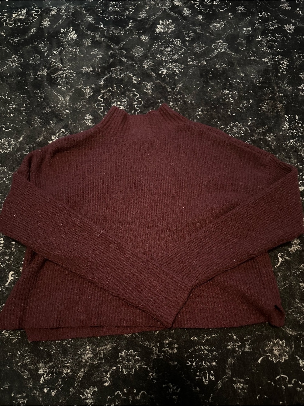 Cozy Ribbed Mock Neck Sweater - Deep Burgundy